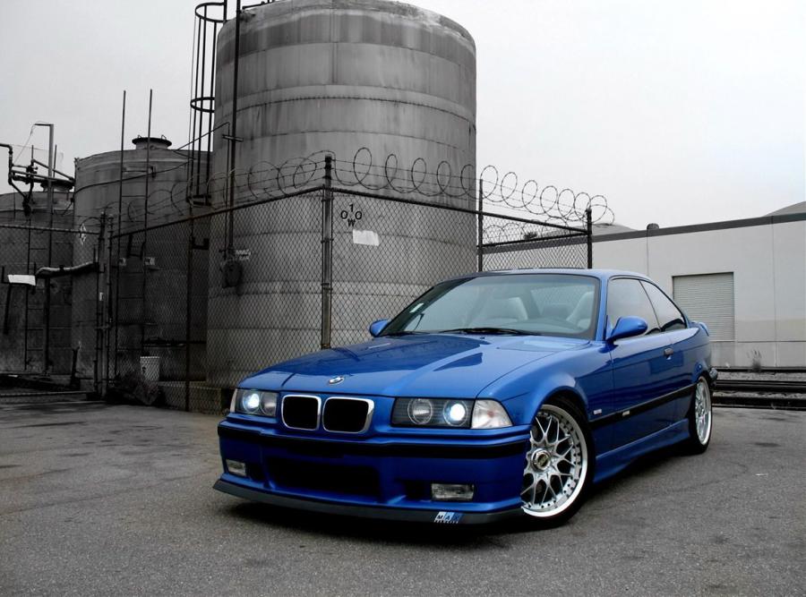  BMW M3 1996 года  (фото 8 из 14)